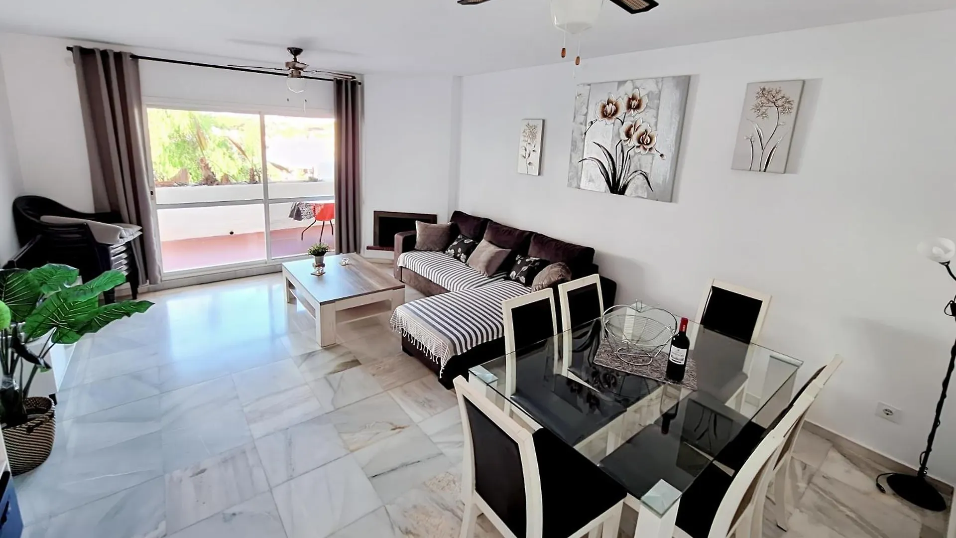 Pueblo Camelot El Castillo Manilva Apartamento